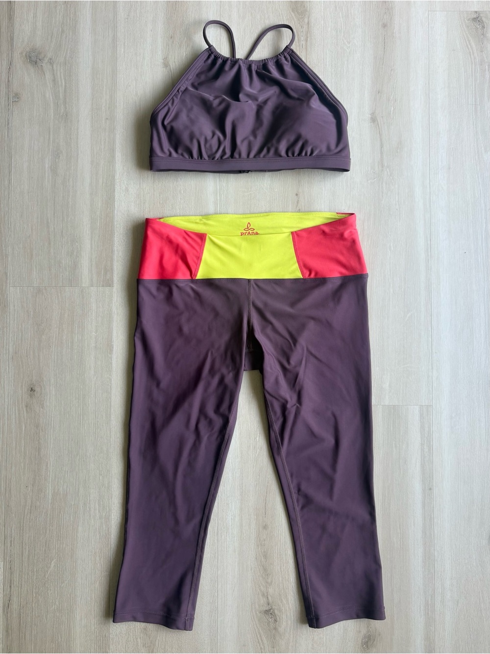 Prana Swimsuit Brina top + Tights size M Brown Yellow Capri Leggings Paddleboard